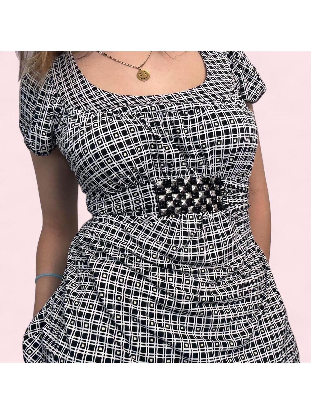 Tie back babydoll top studs black + white pattern scoop neck Speechless size xl